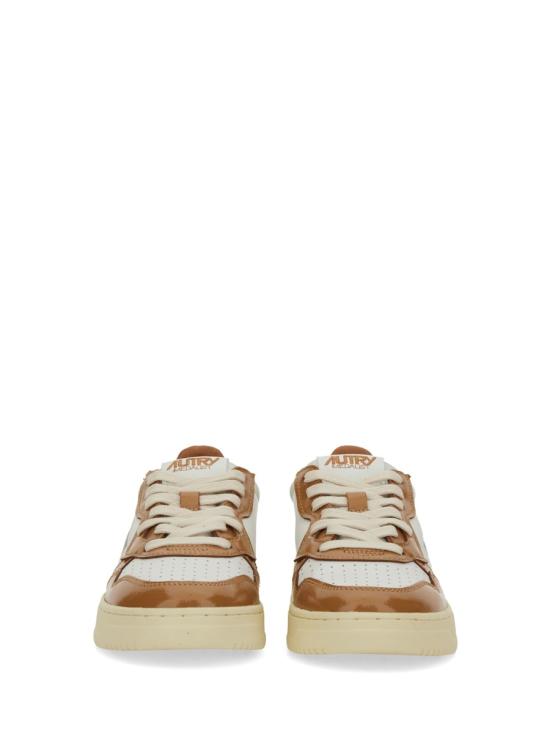 25FW 오트리 메달리스트 로우 레더 스니커즈 AULWRT02 White - AUTRY