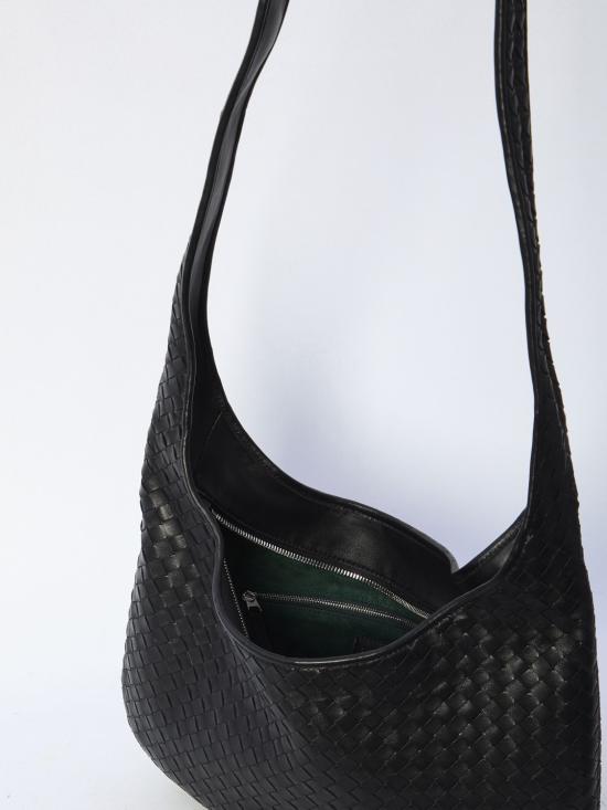25SS 보테가베네타 베네토 인트레치아토 숄더백 826877V5KD0 8803 black - BOTTEGA VENETA