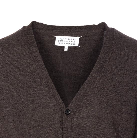 25FW 마르지엘라 가디건 S50HP0027 M13098144M Brown - MAISON MARGIELA
