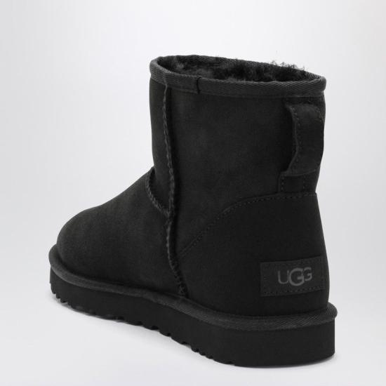 25FW 어그 클래식 미니 2 부츠 1016222LE BLK BLACK - UGG