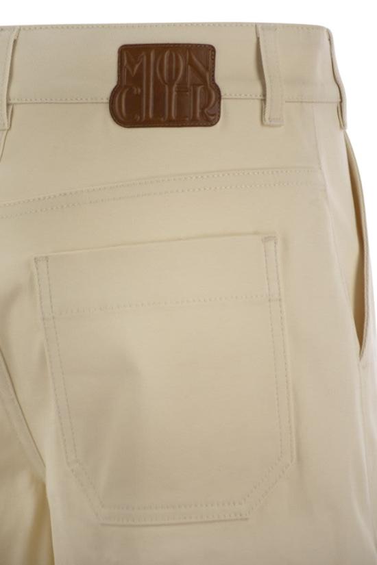 25SS 몽클레어 숏팬츠 K10932B00003 20N BEIGE - MONCLER