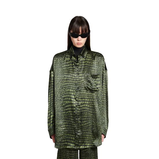 25SS 발렌시아가 반팔 티셔츠 814121TRLC7 3001 green - BALENCIAGA