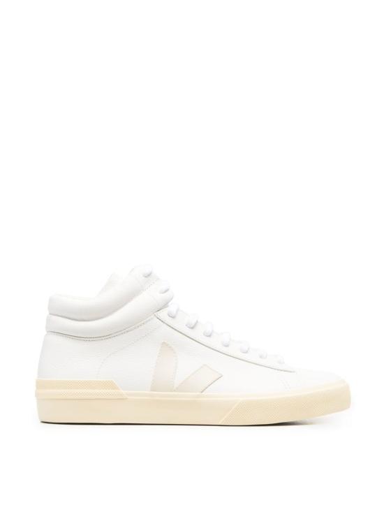  베자 스니커즈 TR0502918A WHITE