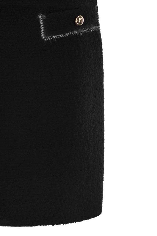  페이 미디 스커트 NXW90494700 B999 BLACK - FAY