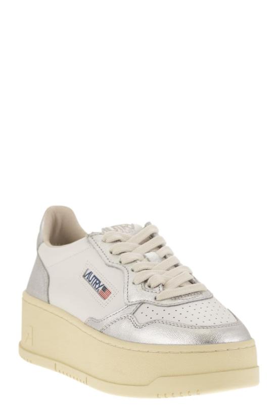  오트리 메달리스트 플랫폼 스니커즈 PTLW WB18 WHITE SILVER - AUTRY
