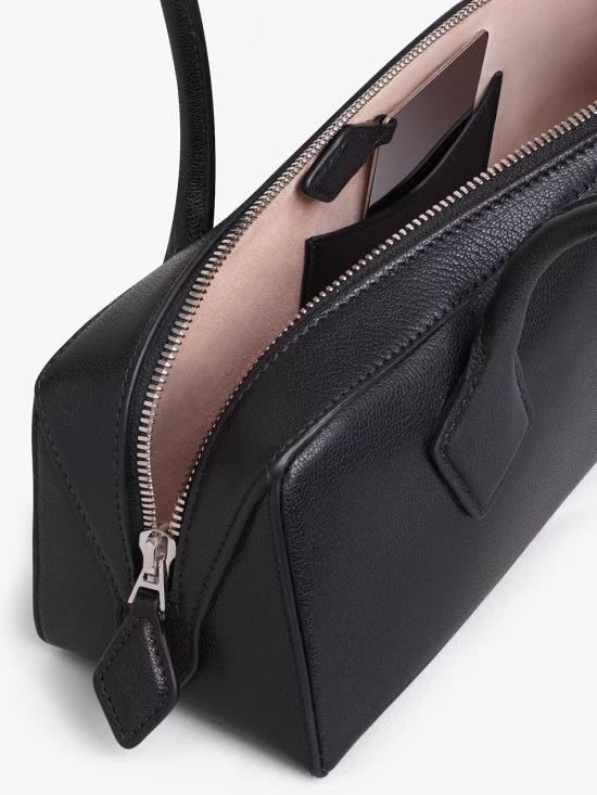 26SS 알라이아 르 테켈 미디움 레더 숄더백 AA1S06033CA212 999 BLACK - ALAIA