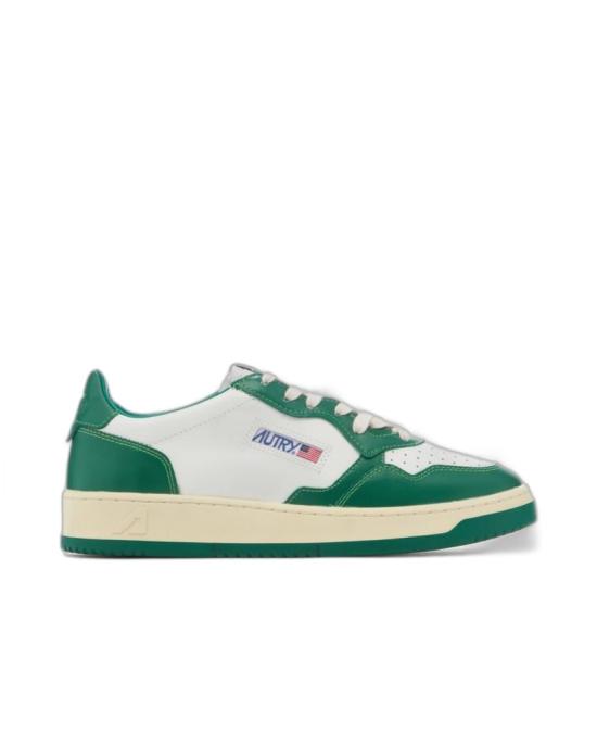  오트리 메달리스트 로우 스니커즈 AULMWB03WHTGR WHT GREEN