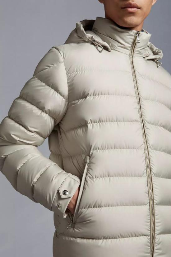  몽클레어 숏패딩 I20911A00134549SK268 - MONCLER