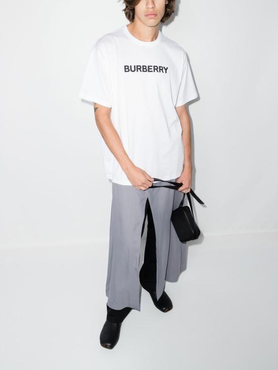  버버리 로고 프린트 코튼 오버사이즈 티셔츠 8055309130828 A1464 White - BURBERRY