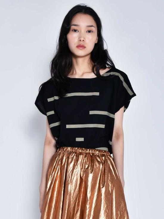  Uzi NYC 튜닉 우지 뉴욕 브로큰 스트라이프  블랙 브로큰 스트라이프