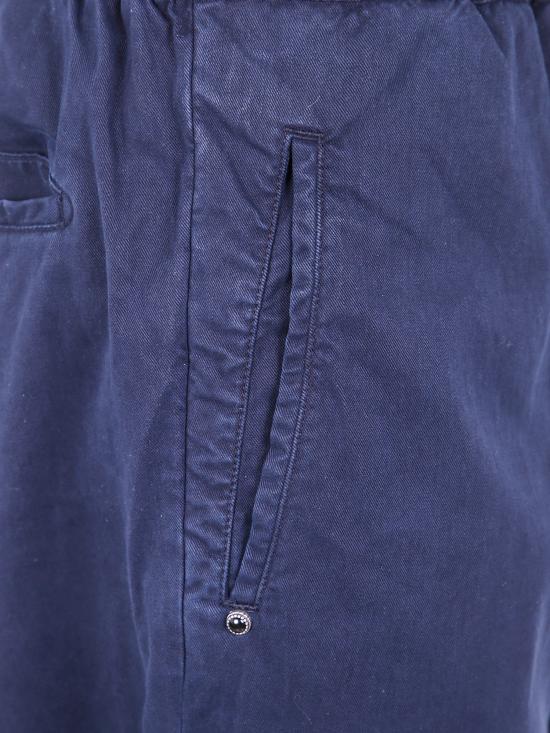 25FW 화이트샌드 치노 팬츠 25WSU68 273 037 BLUE - WHITE SAND