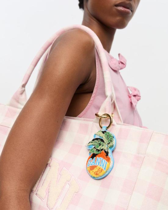  가니 키링 Ganni Apple 열쇠고리 알래스칸 블루 - GANNI