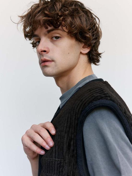  아워레가시 베스트 우리의 유산 프로파운드 브라운 코튼 매머드 코드 탑 - OUR LEGACY