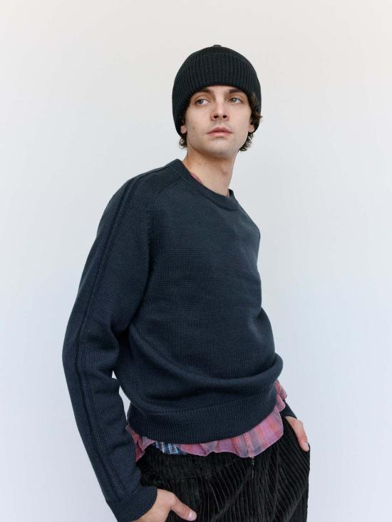  아워레가시 스웨터 아워 레거시 오프 블랙 러스틱 메리노 트루 라운드넥 - OUR LEGACY