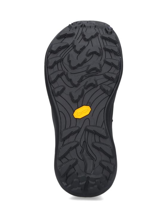 25FW 로아 스니커즈 NBUW121FA19 BLK0001 Black - ROA