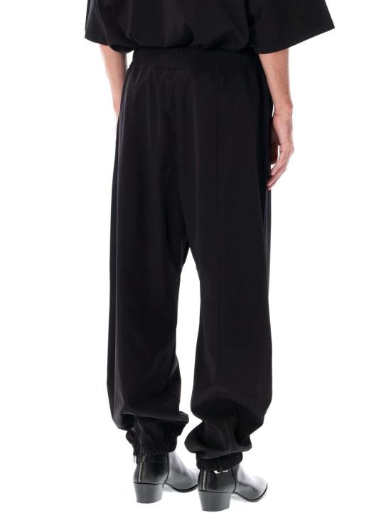 25FW 피어오브갓 숏팬츠 25AFG25FW35353PON 001 Black - FEAR OF GOD