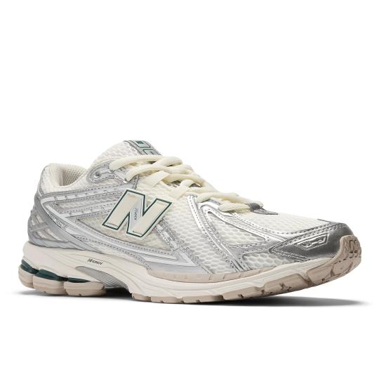 25FW 뉴발란스 1906 스니커즈 M1906REE - NEW BALANCE