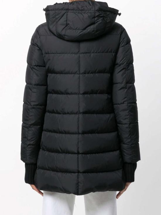 25FW 에르노 나일론 샤모니 A-셰이프 PI0660D12004Z9389 Black - HERNO