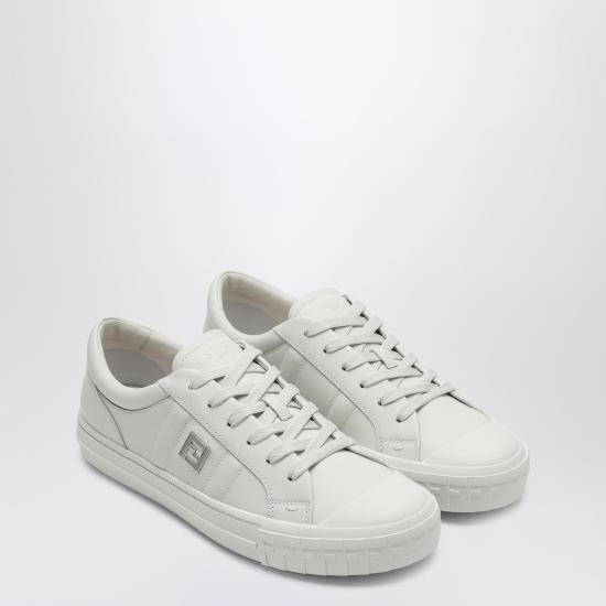 25SS 펜디 도미노 스니커즈 7E1706NA7 White - FENDI