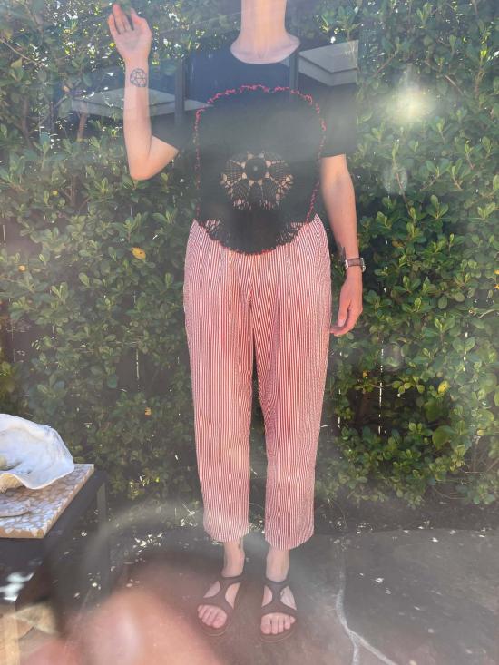  베클리나 반팔 티셔츠 Beklina Flotar T 셔츠 블랙 - BEKLINA