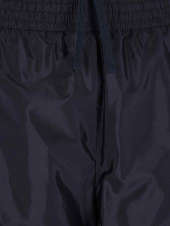 25SS 몽클레어 숏팬츠 401 2B000 01 M5920 778 Blue - MONCLER