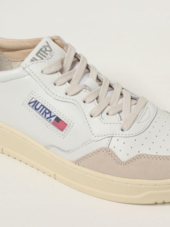 26SS 오트리 메달리스트 로우 스니커즈 AULM LS21 White - AUTRY