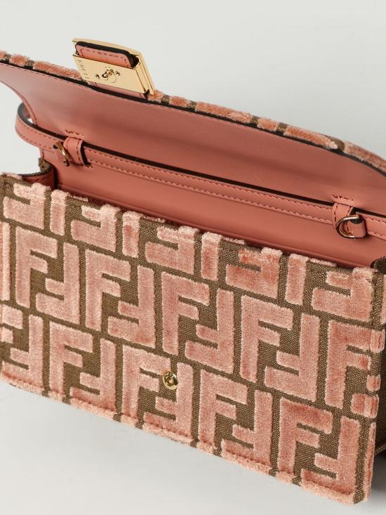 25FW 펜디 지갑 8M0498AT14 F13VM Pink - FENDI