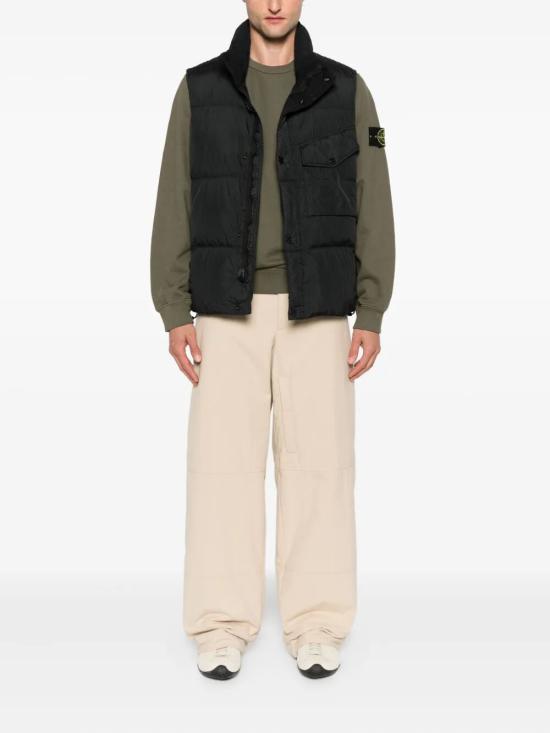 25FW 스톤 아일랜드 크링클 랩스 NY 리사이클 나일론 다운 베스트 K2S15G100003S0A23V0029 BLACK DOM - STONE ISLAND