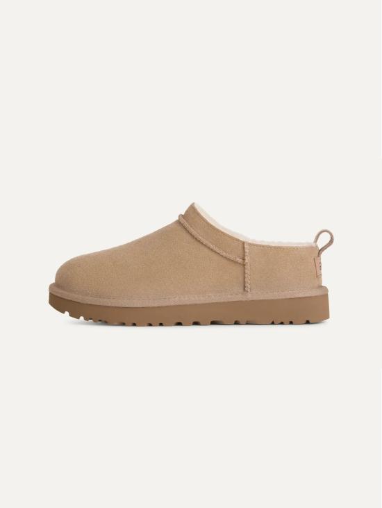 25FW 어그 클래식 마이크로 부츠 1173891san