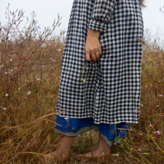  인지리 롱 원피스 코어 62 탑 블랙/화이트 플레드 - INJIRI