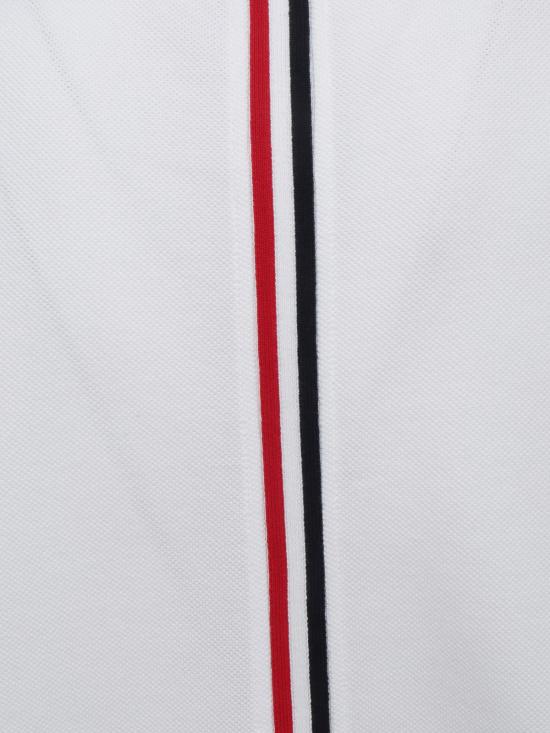26SS 톰브라운 피케 센터 백 스트라이프 릴렉스 핏 티셔츠 MJS056A00050100 White - THOM BROWNE