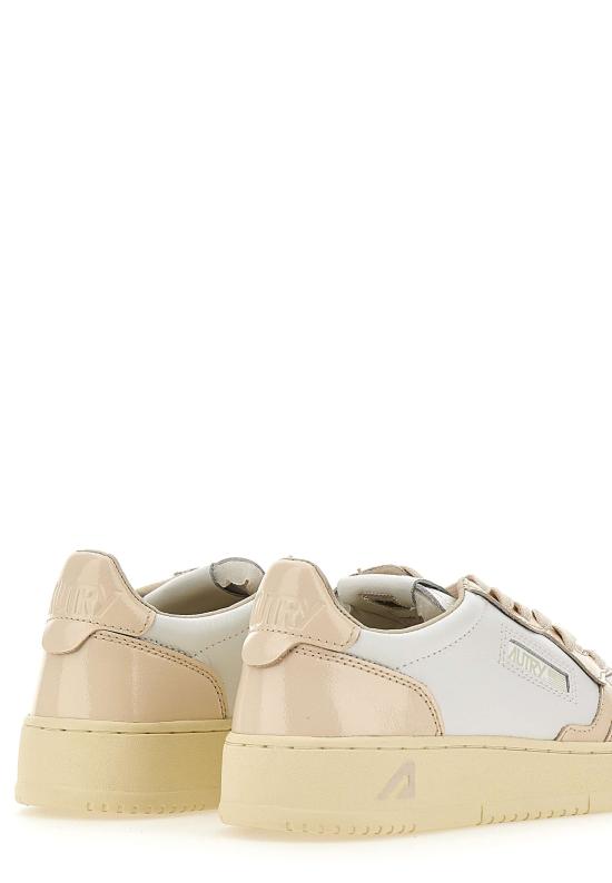 25FW 오트리 메달리스트 로우 스니커즈 AULW RT03 White - AUTRY