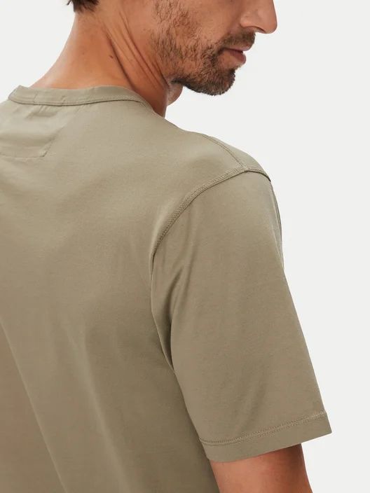 25FW 씨피 컴퍼니 반팔 티셔츠 19CMTS132A006374G FALLENROCK356 - C.P. COMPANY