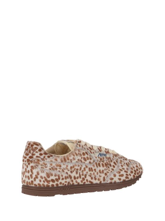 25FW 오트리 WINDSPIN 윈드스핀 스니커즈 WSLWYN 04 ANIM IVORY - AUTRY