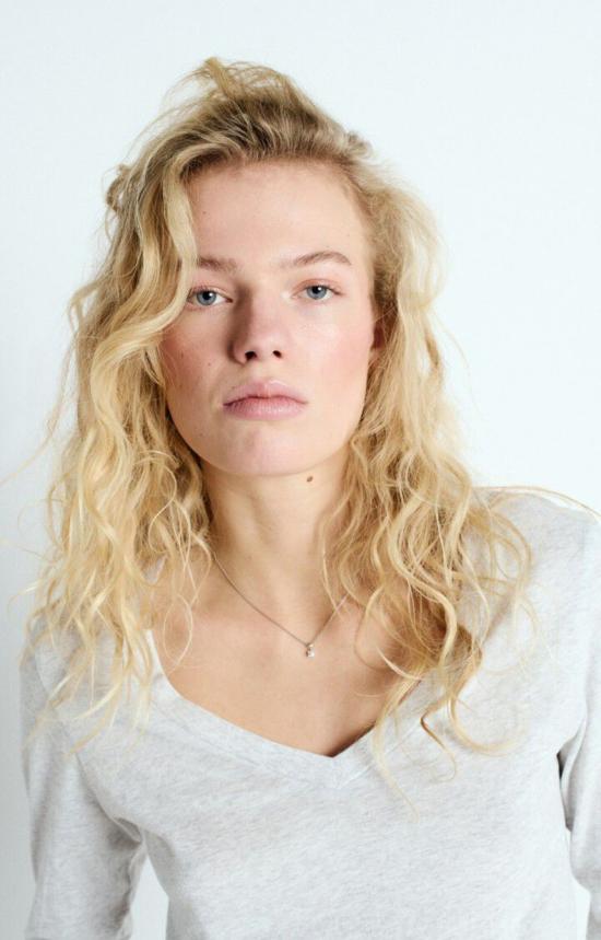  아메리칸 빈티지 긴팔 티셔츠 가미피 롱슬리브 V넥 티셔츠 폴라 멜란지 - AMERICAN VINTAGE