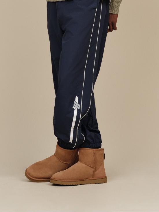 25FW 어그 부츠 1002072che - UGG