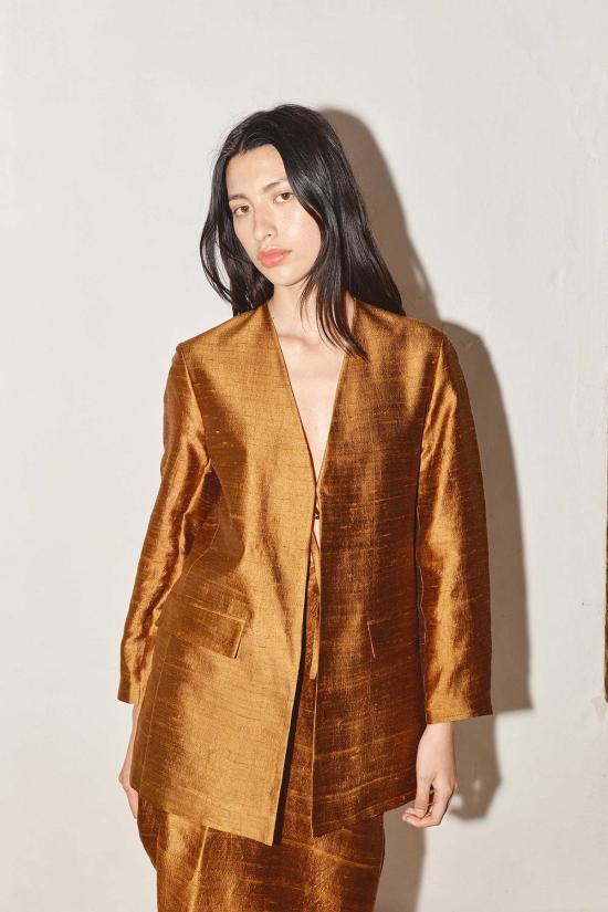  다두라 수트 자켓 Datura Senso Dupion 블레이저 카라멜