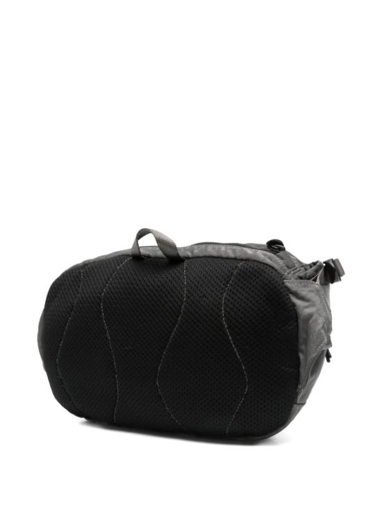 25FW 씨피 컴퍼니 크로스백 19CMAC734A005269G921 GUNMETAL DOM - C.P. COMPANY