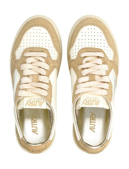 25FW 오트리 메달리스트 로우 레더 스니커즈 AULWTA03 SMS STARS MARSH SAND - AUTRY