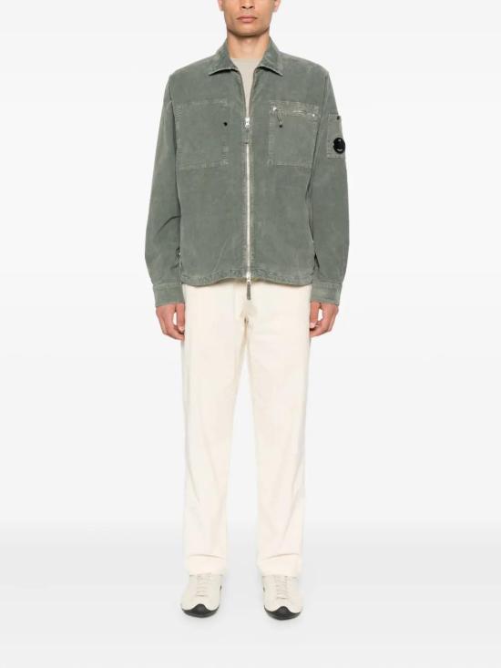 25FW 씨피 컴퍼니 렌즈 와펜 코드로이 집업 오버셔츠 19CMOS097A006410O 921 GUNMETAL - C.P. COMPANY