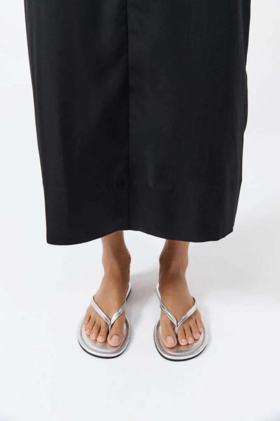  세인트아그니 뮬/슬리퍼 성 아그니 통 디테일 슬라이드 - ST.AGNI