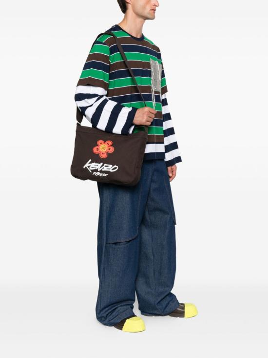 25FW 겐조 x Futura 2000 "Kenzo Utility" 레터링 라지 크로스백 FF68SA919F3691 BROWN - KENZO