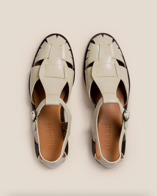  헤레우 샌들 페스카  커스터드 - HEREU