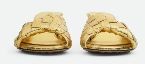 25SS 보테가베네타 블링크 뮬 796464V55N17890 Gold - BOTTEGA VENETA