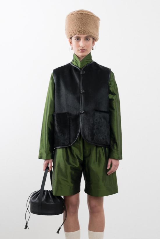  코울리 스튜디오 베스트 콜리 스튜디오 헤어온 레더 하이드 엘라 조끼 - CAWLEY STUDIO