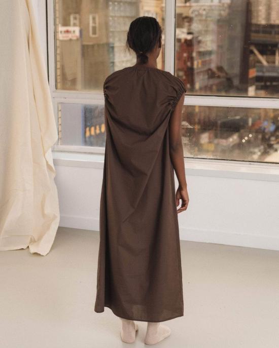  베이스레인지 롱 원피스 미아 드레스 마라 브라운 - BASERANGE