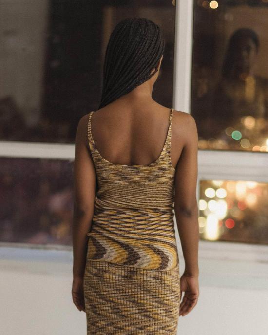  베이스레인지 민소매 티셔츠 Baserange 플루트 탱크 브라운 멜란지 - BASERANGE