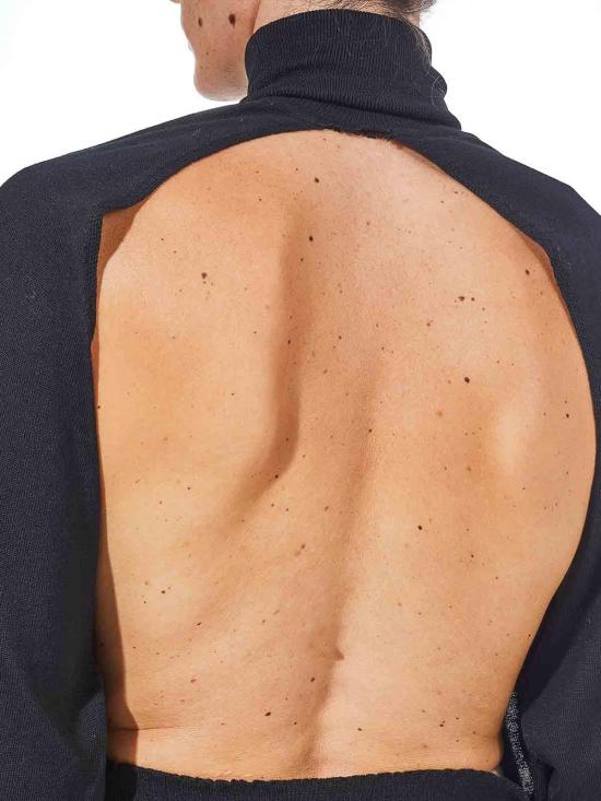  모스키노 터틀넥 91654010555 Black - MOSCHINO