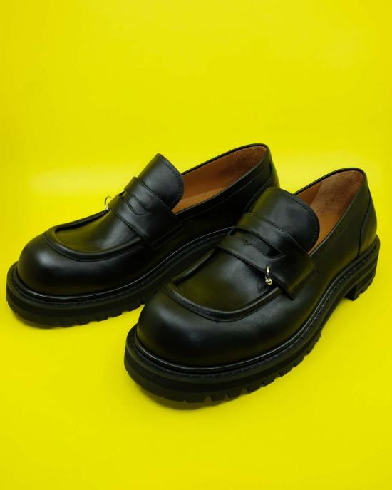  마르니 부츠 가죽 피어싱 모카신 블랙 - MARNI