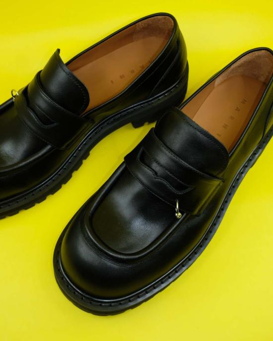  마르니 부츠 가죽 피어싱 모카신 블랙 - MARNI